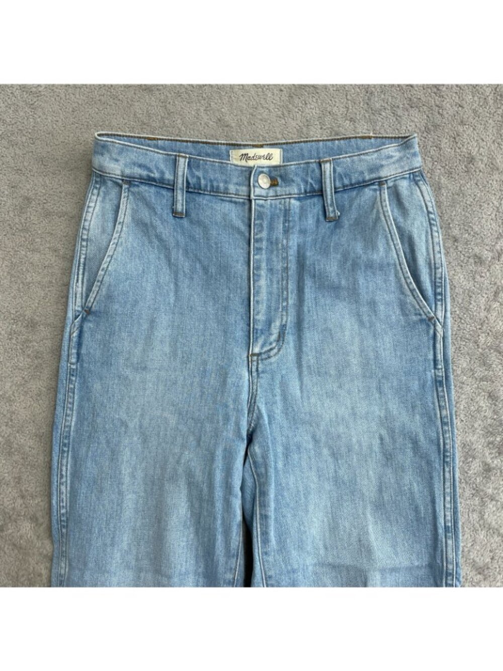 Madewell Women's 26 High-Rise Light Wash Jeans Tapered Leg P0290 - Picture 3 of 11